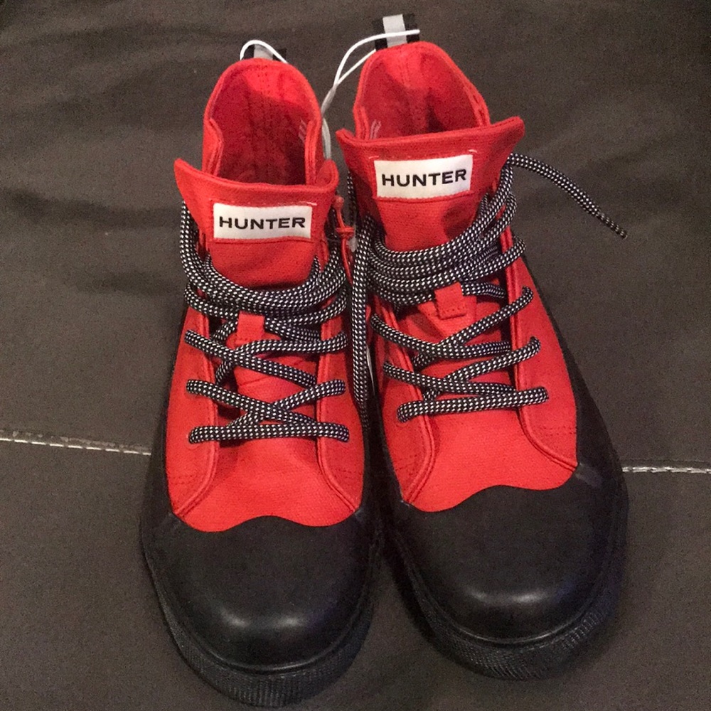NWT Hunter Target  boy’s canvas shoes S4/W6